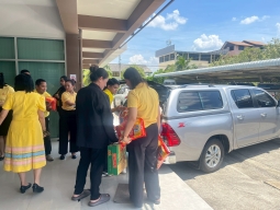 พิธีเจริญพระพุทธมนต์และทำบุญตักบาตรถวายพระราชกุศล เนื่องในโอกาสวันเฉลิมพระชนมพรรษา พระบาทสมเด็จพระเจ้าอยู่หัว 28 กรกฎาคม 2568
